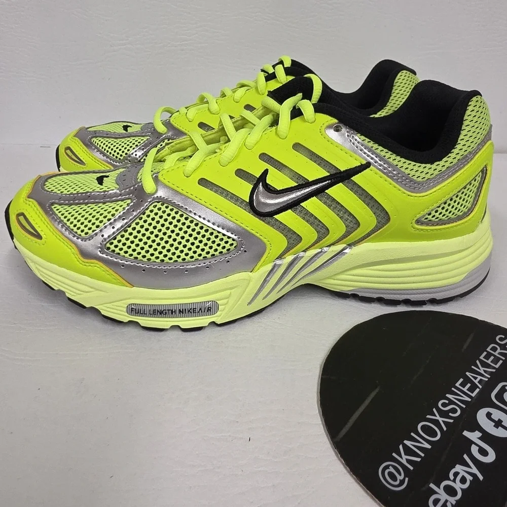 Nike Air Pegasus 2005 Volt Metallic Silver HQ1675 700 Women's Size 9.5/Men's 8